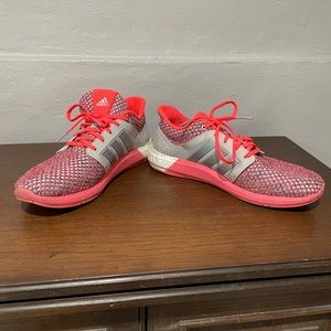 Volleyball or regular gym shoe